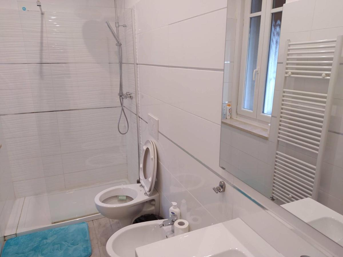 Modern Room With Private Bathroom Trento Dış mekan fotoğraf
