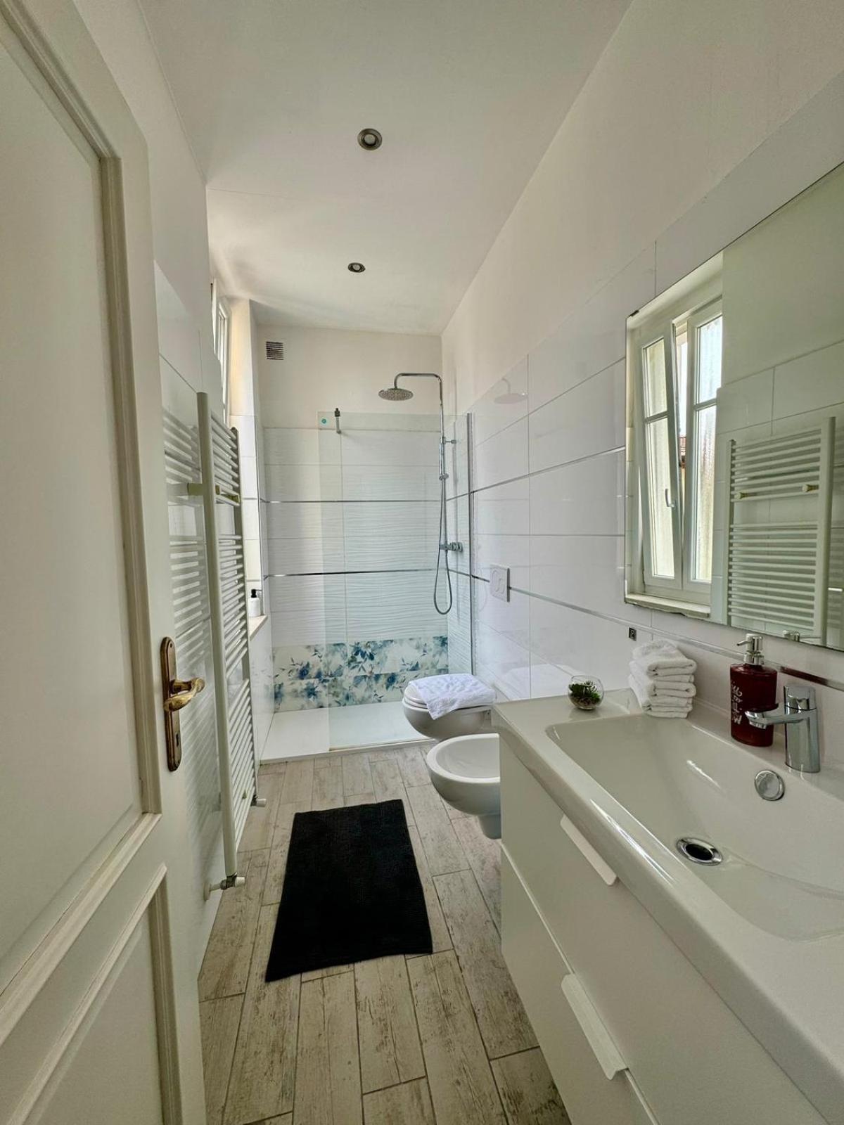 Modern Room With Private Bathroom Trento Dış mekan fotoğraf