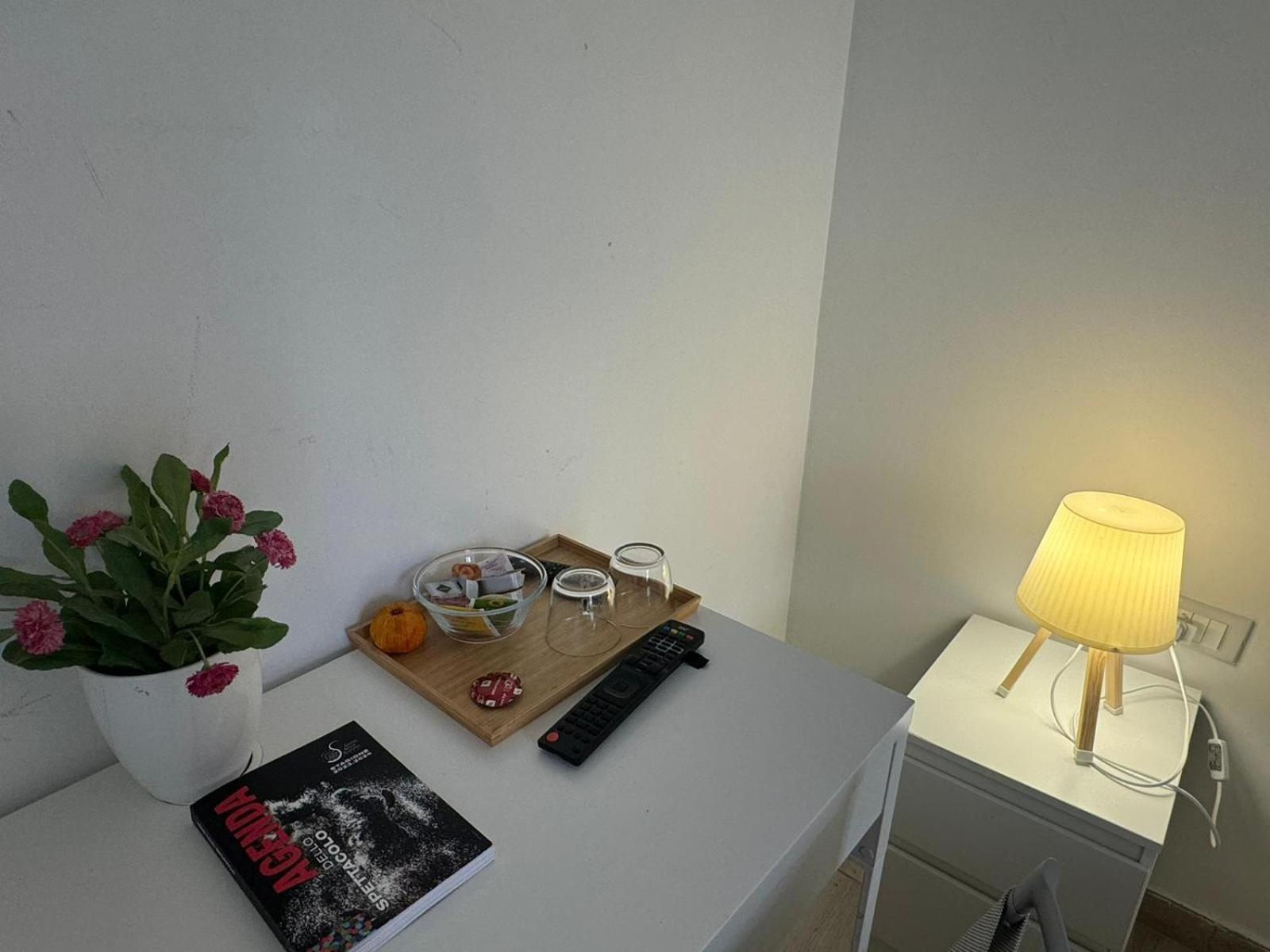 Modern Room With Private Bathroom Trento Dış mekan fotoğraf