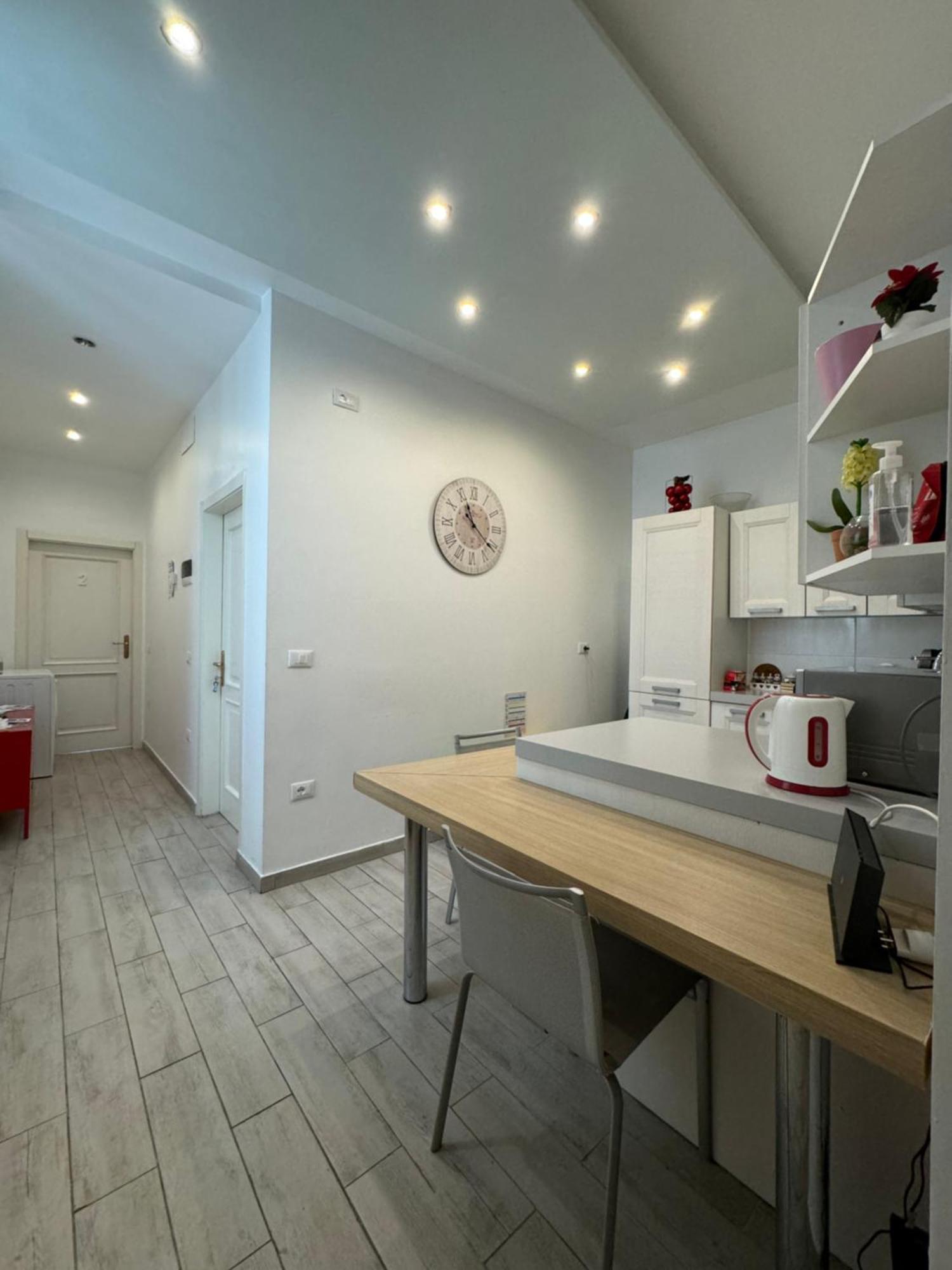 Modern Room With Private Bathroom Trento Dış mekan fotoğraf