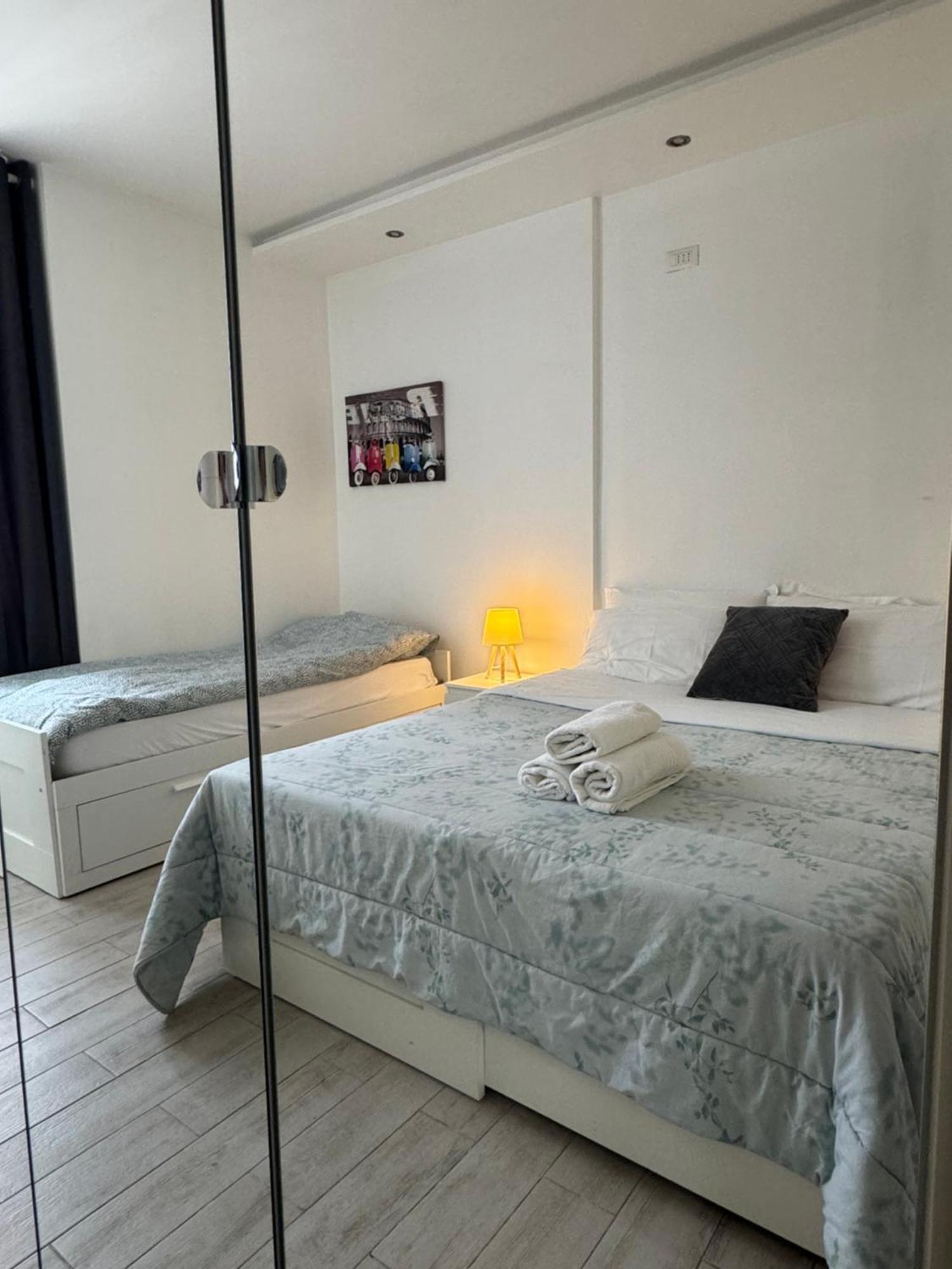 Modern Room With Private Bathroom Trento Dış mekan fotoğraf